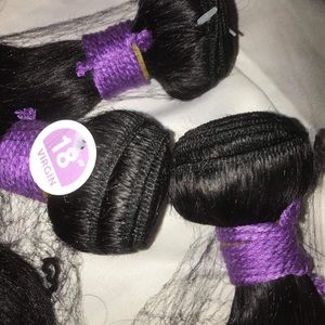 18" Virgin hair bundles